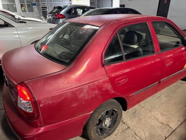 Photo 1 of Vehículo Hyundai, CCL837 (8329-1)