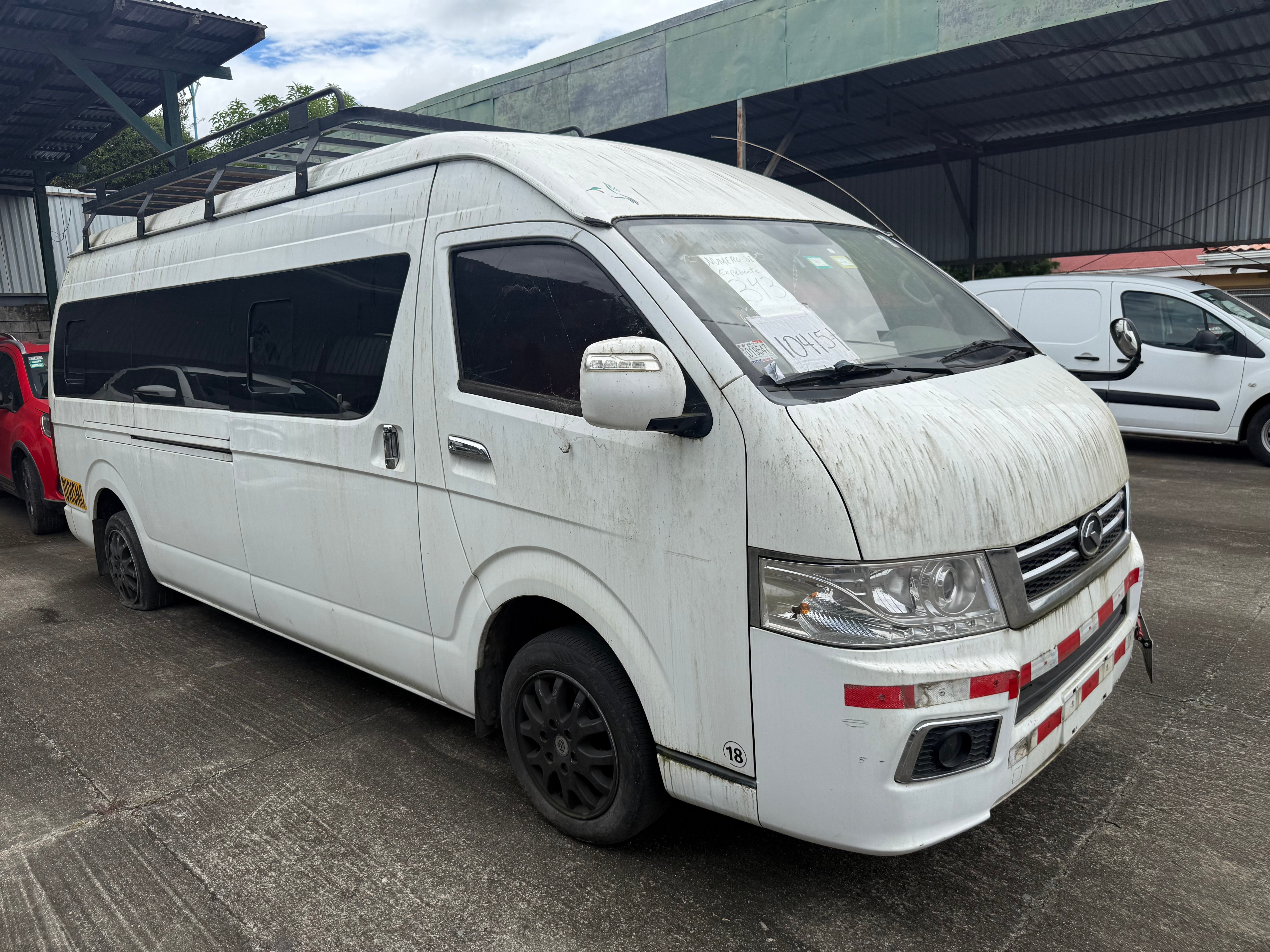 KING LONG XMQ 6600 2025