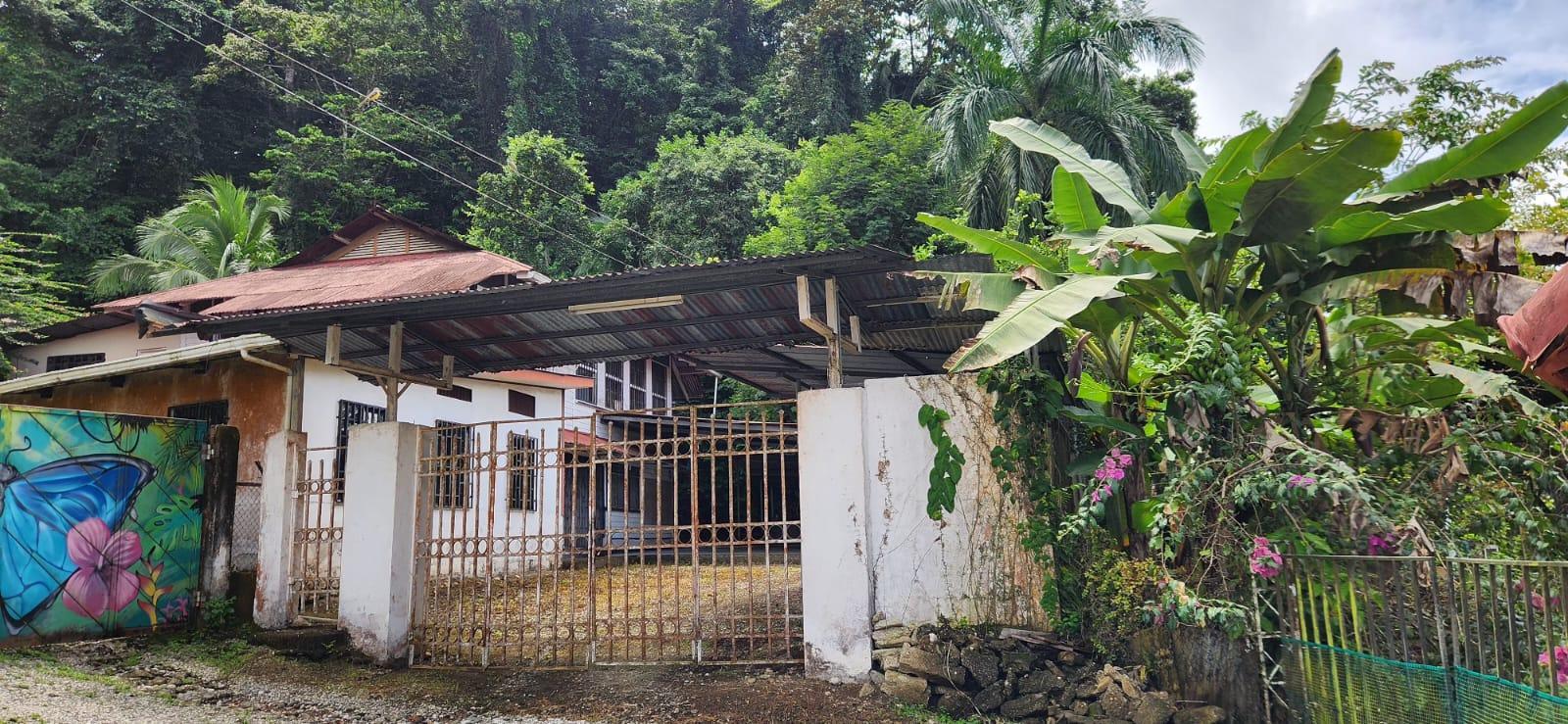 Fotografía 1 de Inmobiliario Puntarenas Golfito (9530-1)