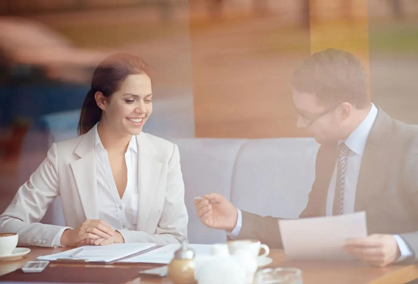 <span id="hs_cos_wrapper_name" class="hs_cos_wrapper hs_cos_wrapper_meta_field hs_cos_wrapper_type_text" style="" data-hs-cos-general-type="meta_field" data-hs-cos-type="text" >El Rol Clave de los Seguros Empresariales para proteger su negocio y retener el talento humano</span>