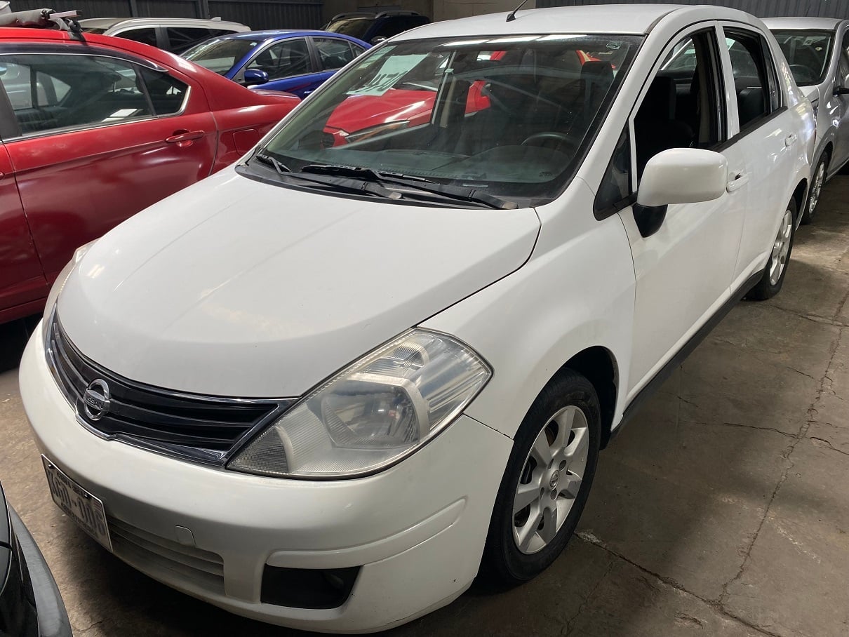 Fotografía 1 de NISSAN TIIDA KGD006 (9004-1)